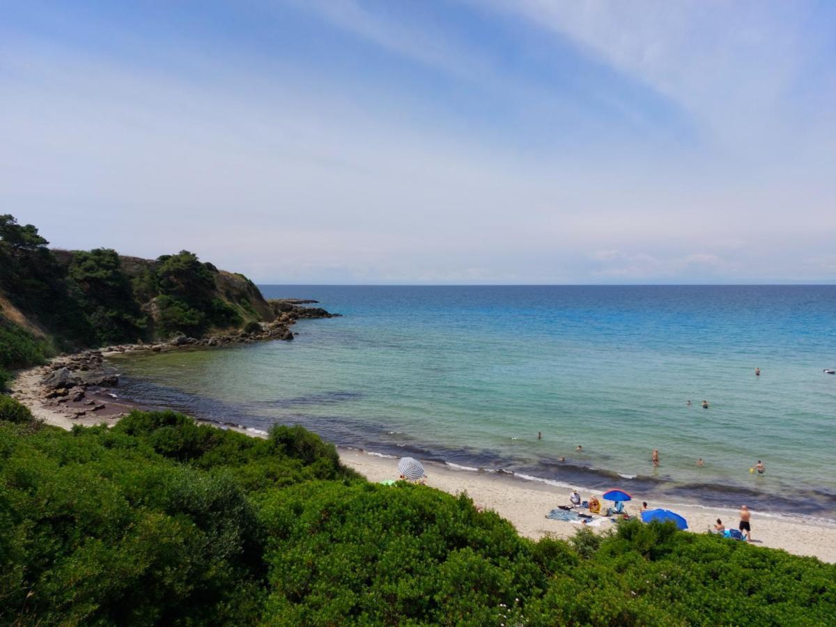 Jonia Appartamento Vacanze Vicino Al Mare Con Giardino Pulsano Buitenkant foto