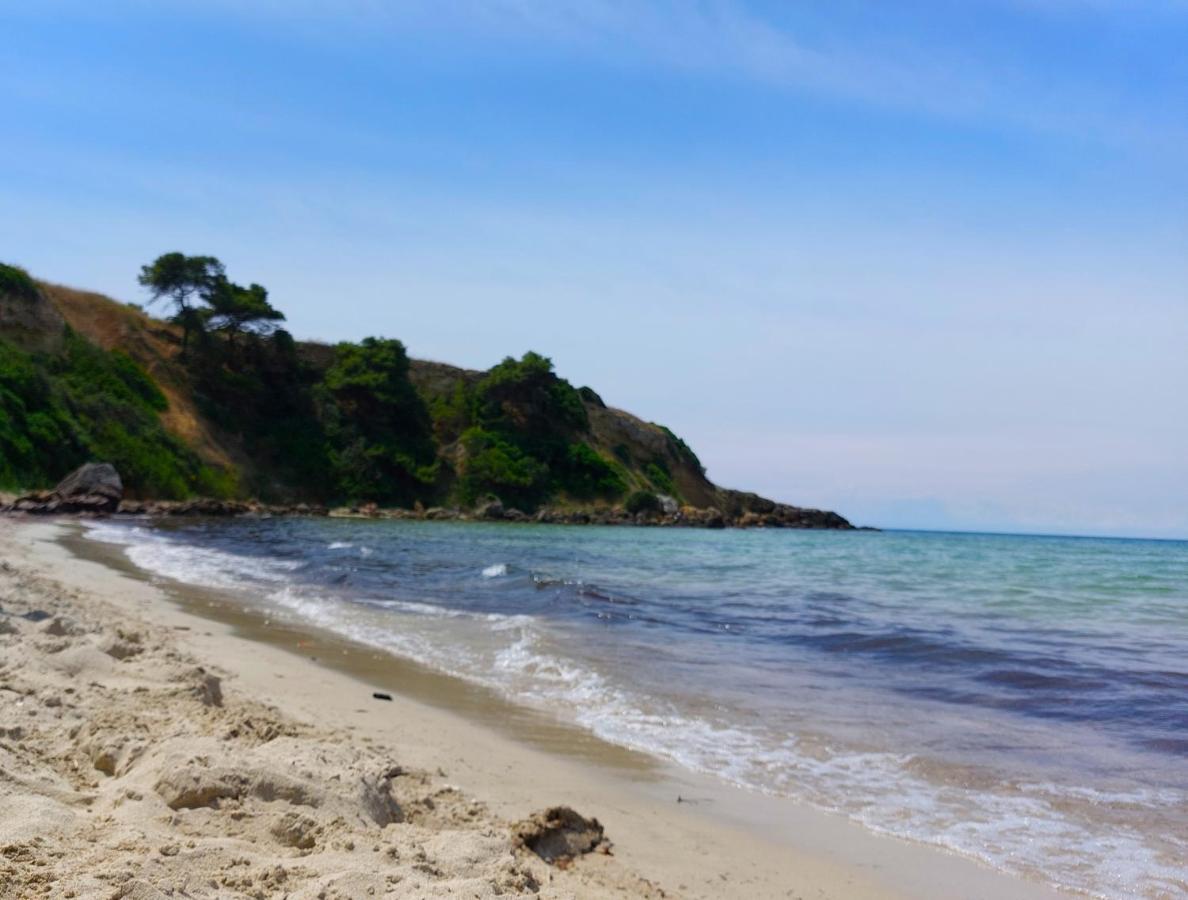 Jonia Appartamento Vacanze Vicino Al Mare Con Giardino Pulsano Buitenkant foto